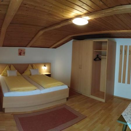 Ferienhaus Regina เวอร์เฟนแวง ห้อง รูปภาพ